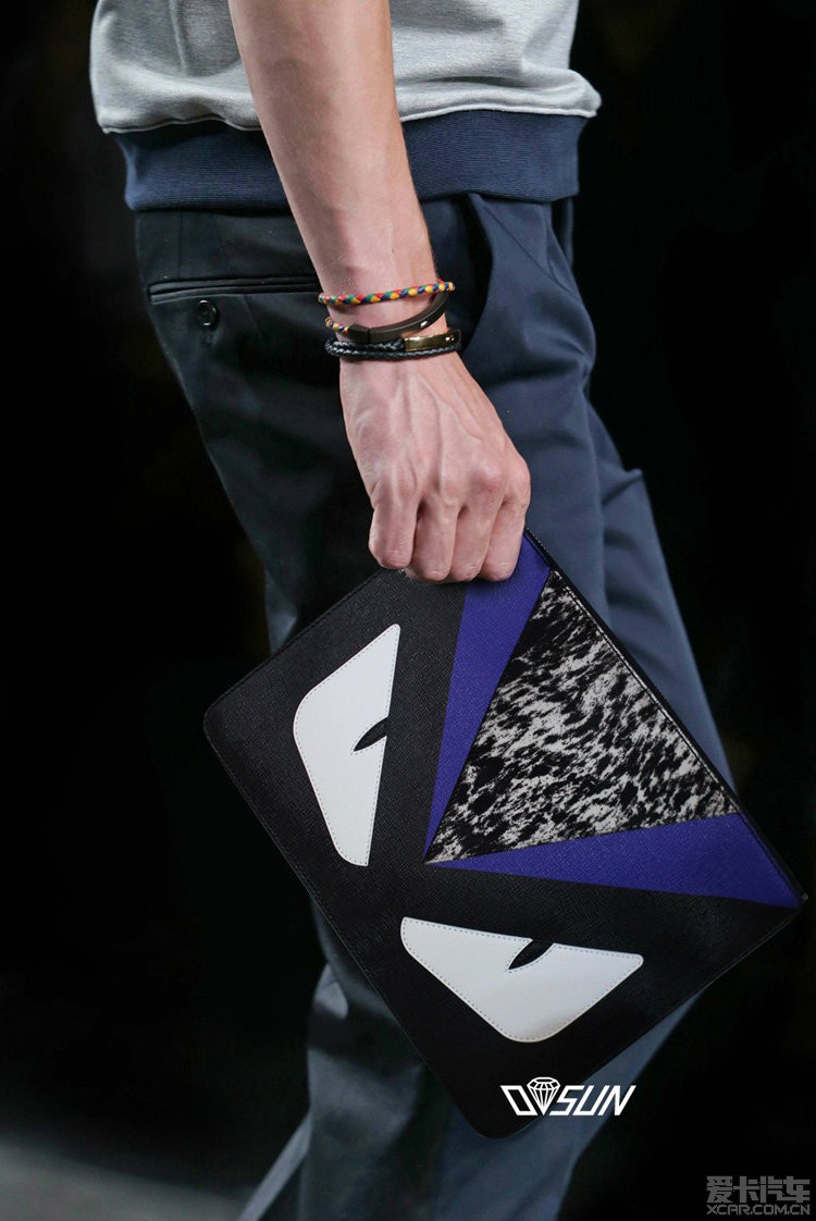 知名黄金机构兑付异常 有人全家投了上千万 前员工：所有钱都投进去了