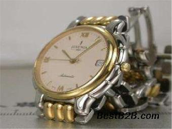 童叟无欺！上海回收黄金白银：实重实价分文不扣免费上门服务。