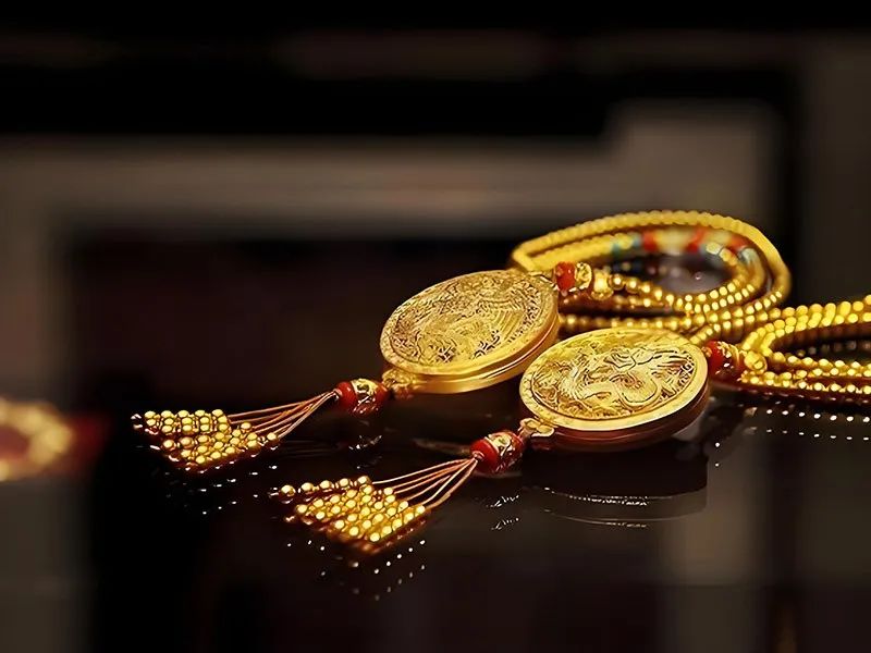 获上亿元融资！雷军投资的黄金品牌65克金手镯卖到12万元